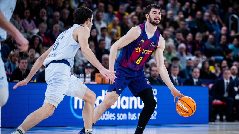 Un tercer cuarto arrollador decanta el derbi para el Barça (90-80)