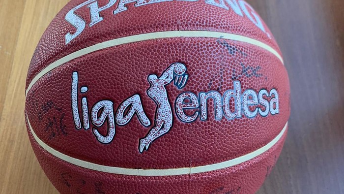 Xavi Pascual: El balón de los campeones